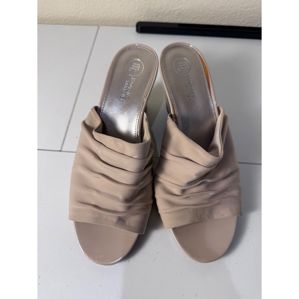 Mootsies Tootsies Mosalida Wedge Sandals Mules Womens 10 Normcore Minimalist
